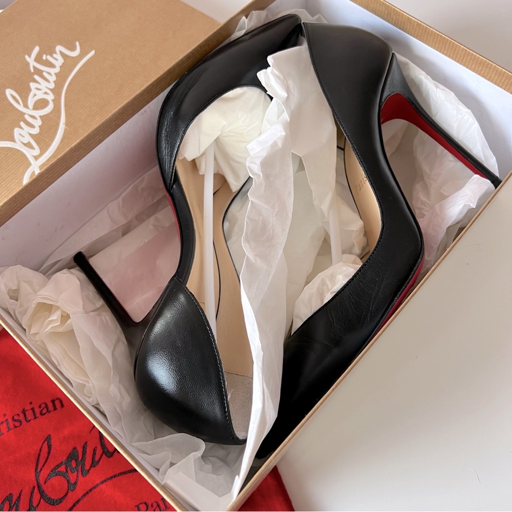 Christian Louboutin IRIZA 100 KID in Black. Size 38